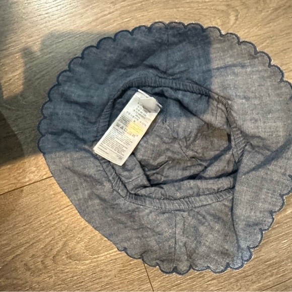 Bundle of 3 baby girl summer beach hats - Picture 4 of 8